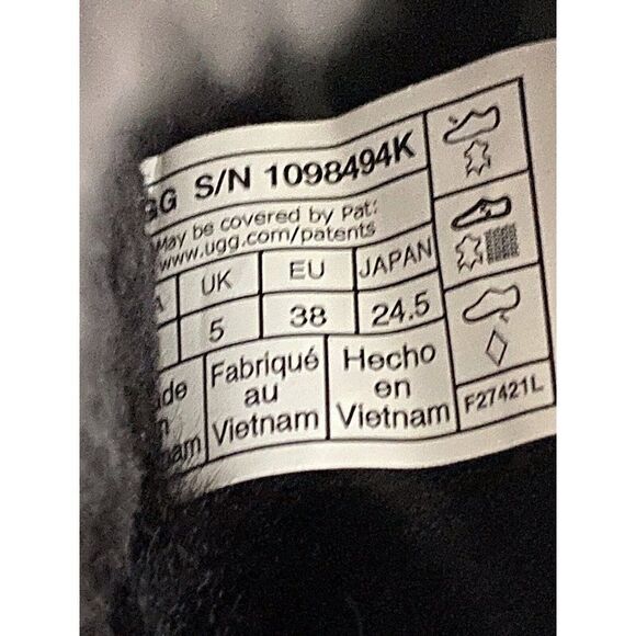 UGG Fluff Yeah Ruby Black Slide Slippers 1098494 Women’s Size 6 Box No Lid NEW - Picture 11 of 13